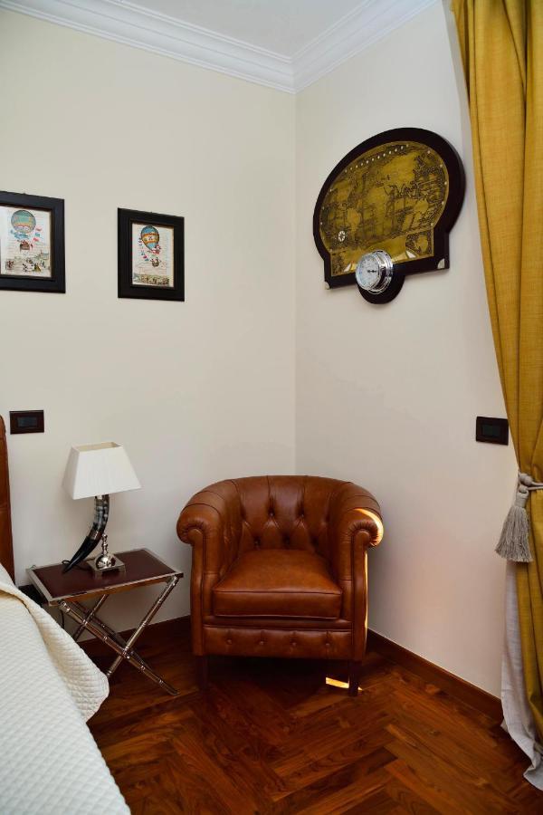 Regal House Roma Navigatori 23 Ξενοδοχείο Εξωτερικό φωτογραφία
