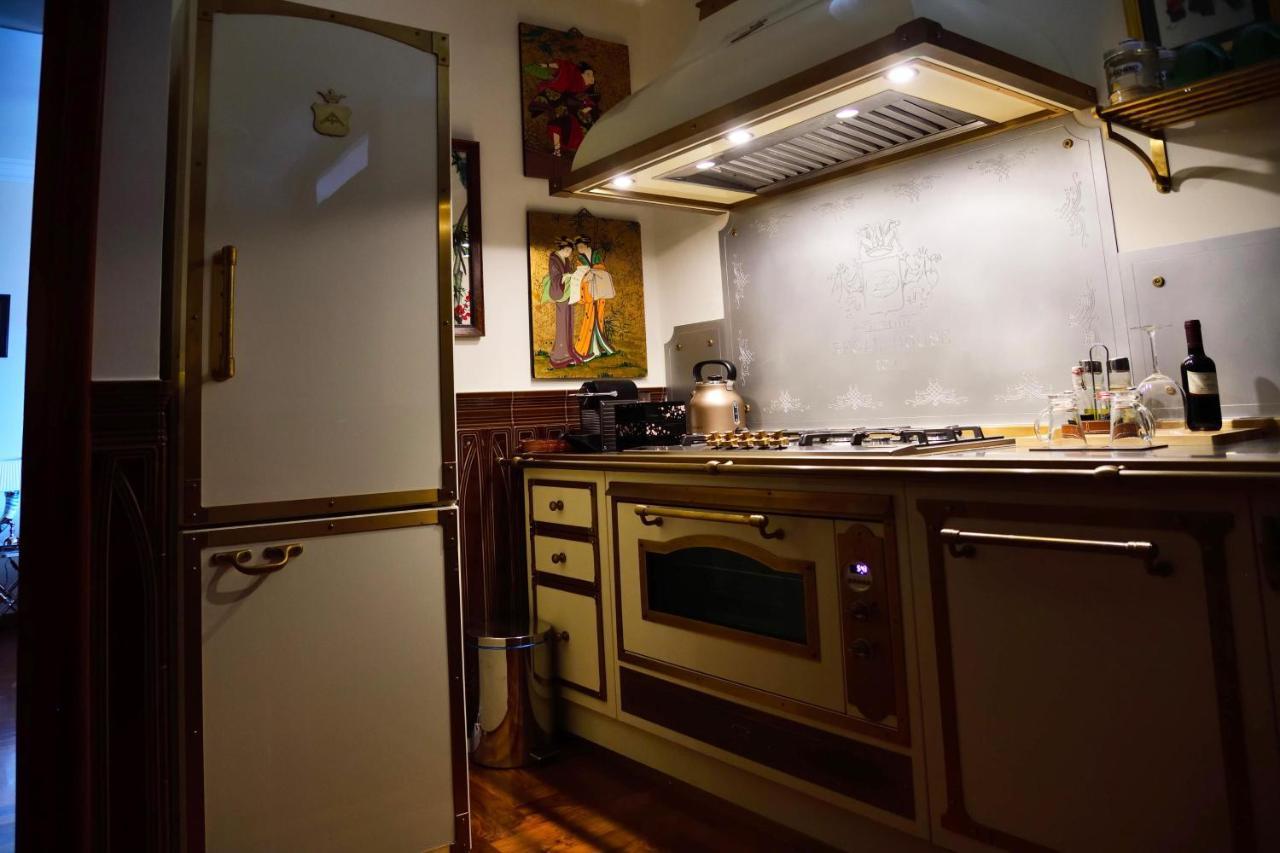 Regal House Roma Navigatori 23 Ξενοδοχείο Εξωτερικό φωτογραφία