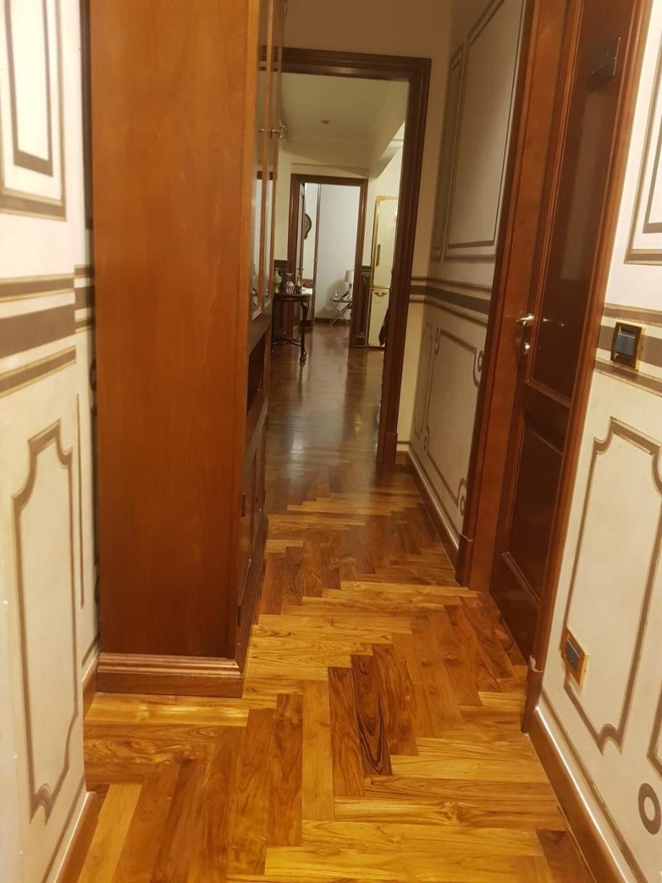 Regal House Roma Navigatori 23 Ξενοδοχείο Εξωτερικό φωτογραφία