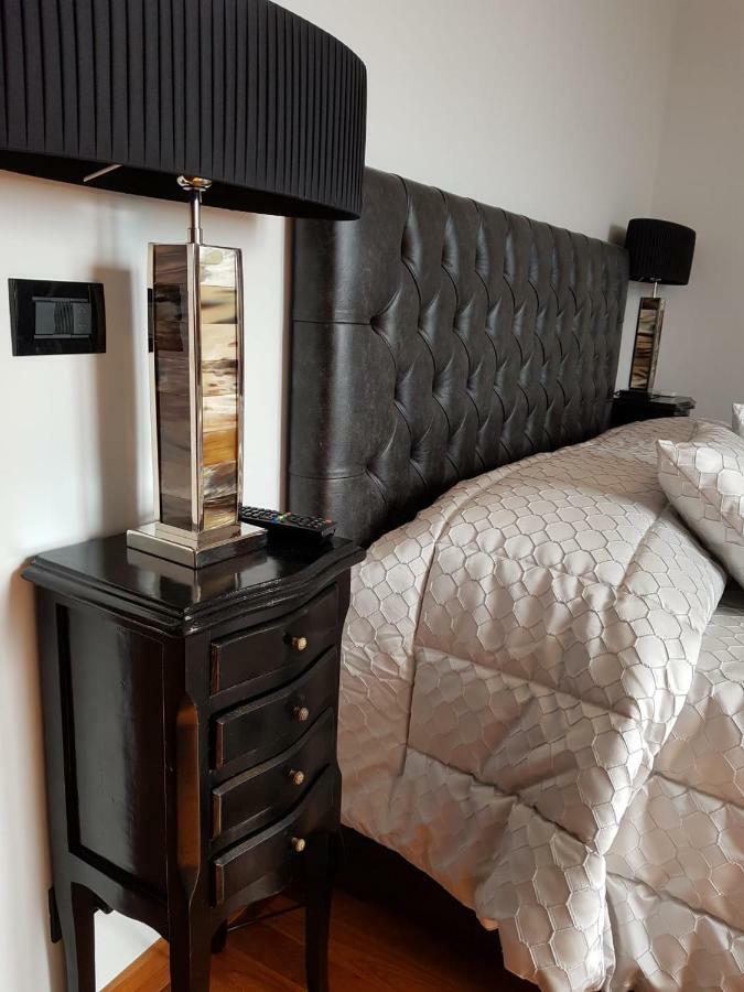 Regal House Roma Navigatori 23 Ξενοδοχείο Εξωτερικό φωτογραφία